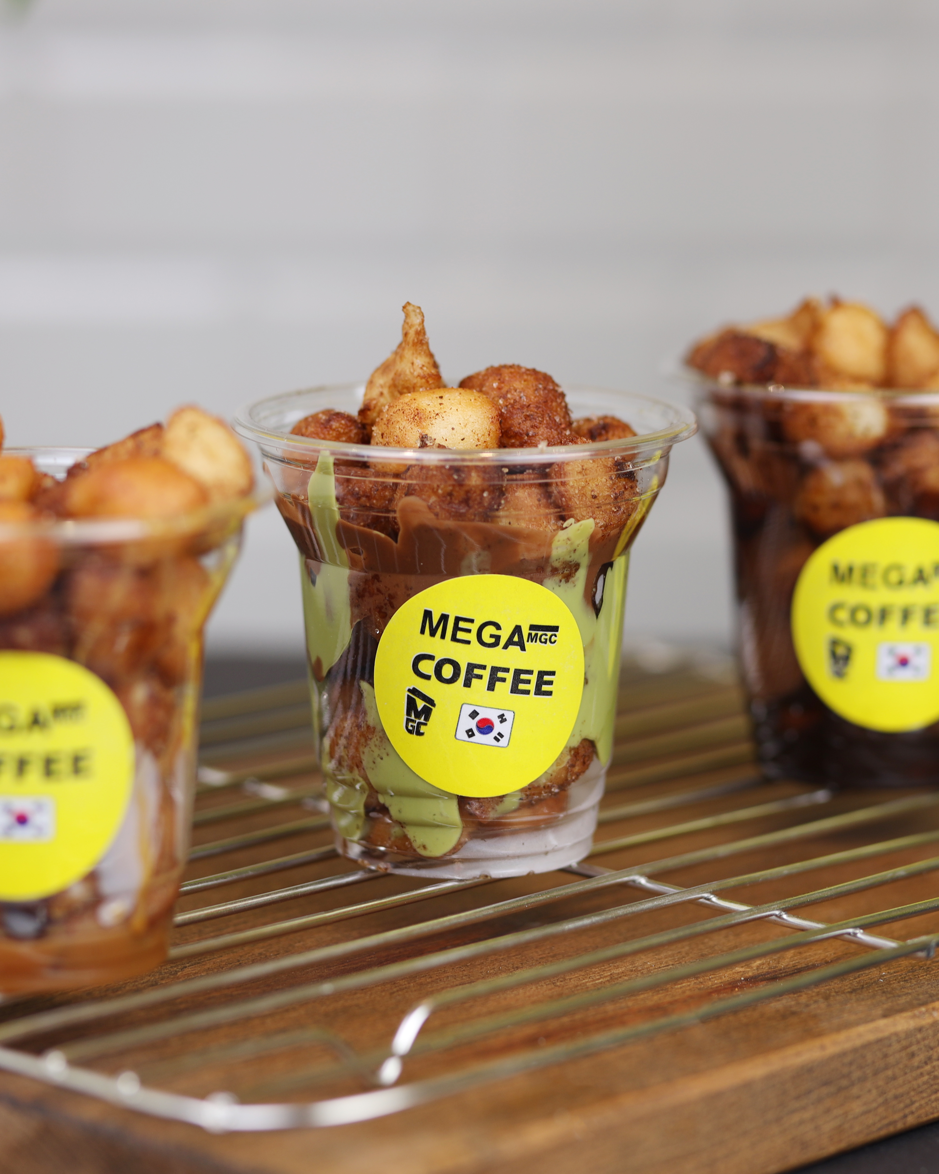 Mega Cafe dessert product photo by LA STRADA